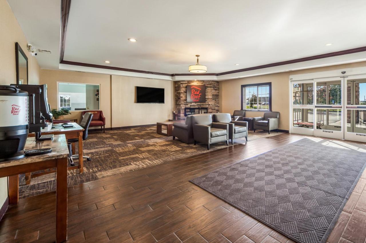 Red Roof Inn & Suites Omaha - קאונסיל בלאפס מראה חיצוני תמונה