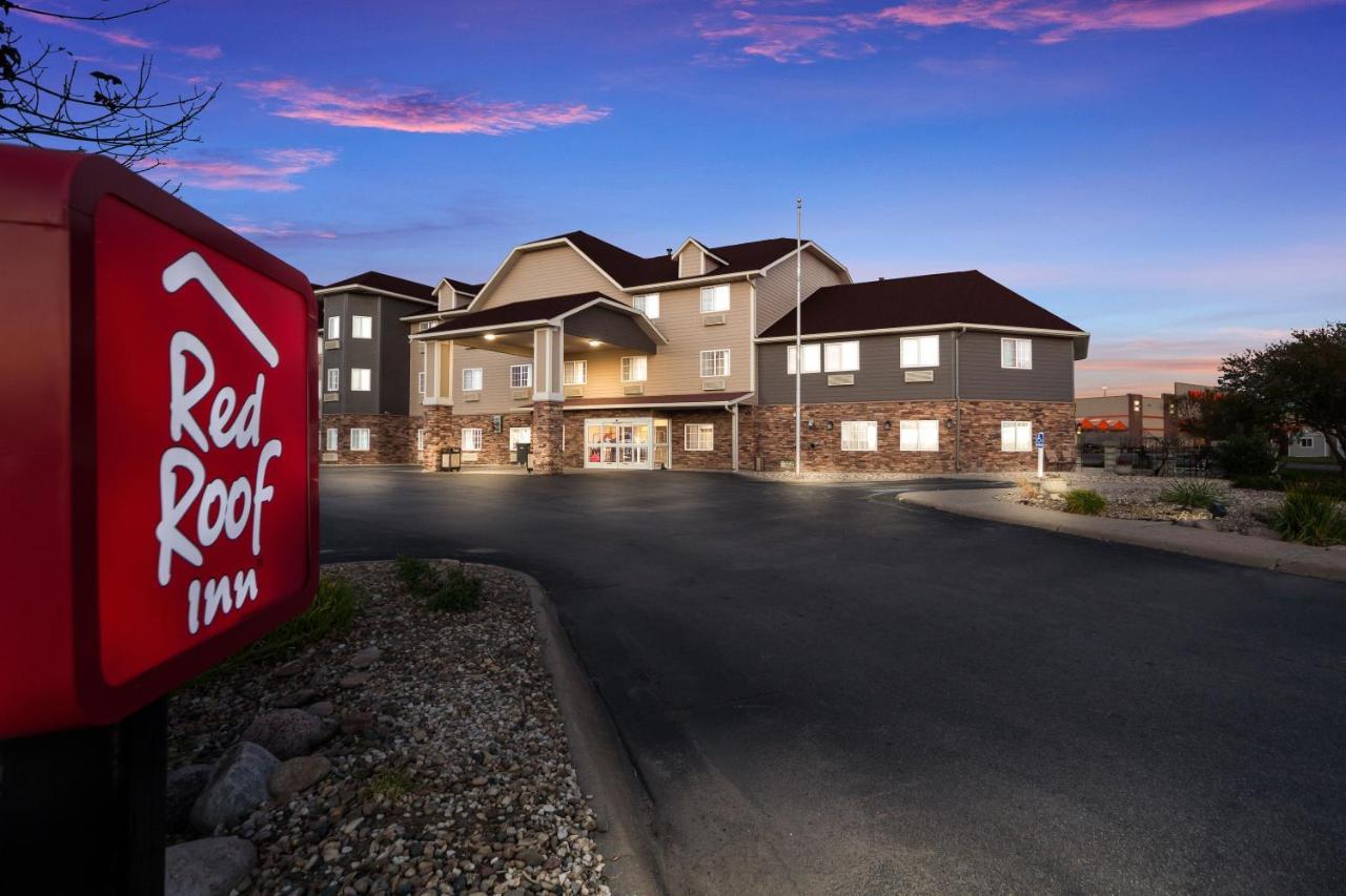 Red Roof Inn & Suites Omaha - קאונסיל בלאפס מראה חיצוני תמונה