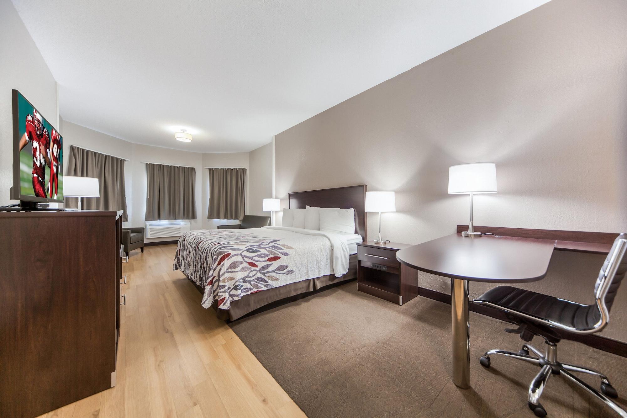 Red Roof Inn & Suites Omaha - קאונסיל בלאפס מראה חיצוני תמונה