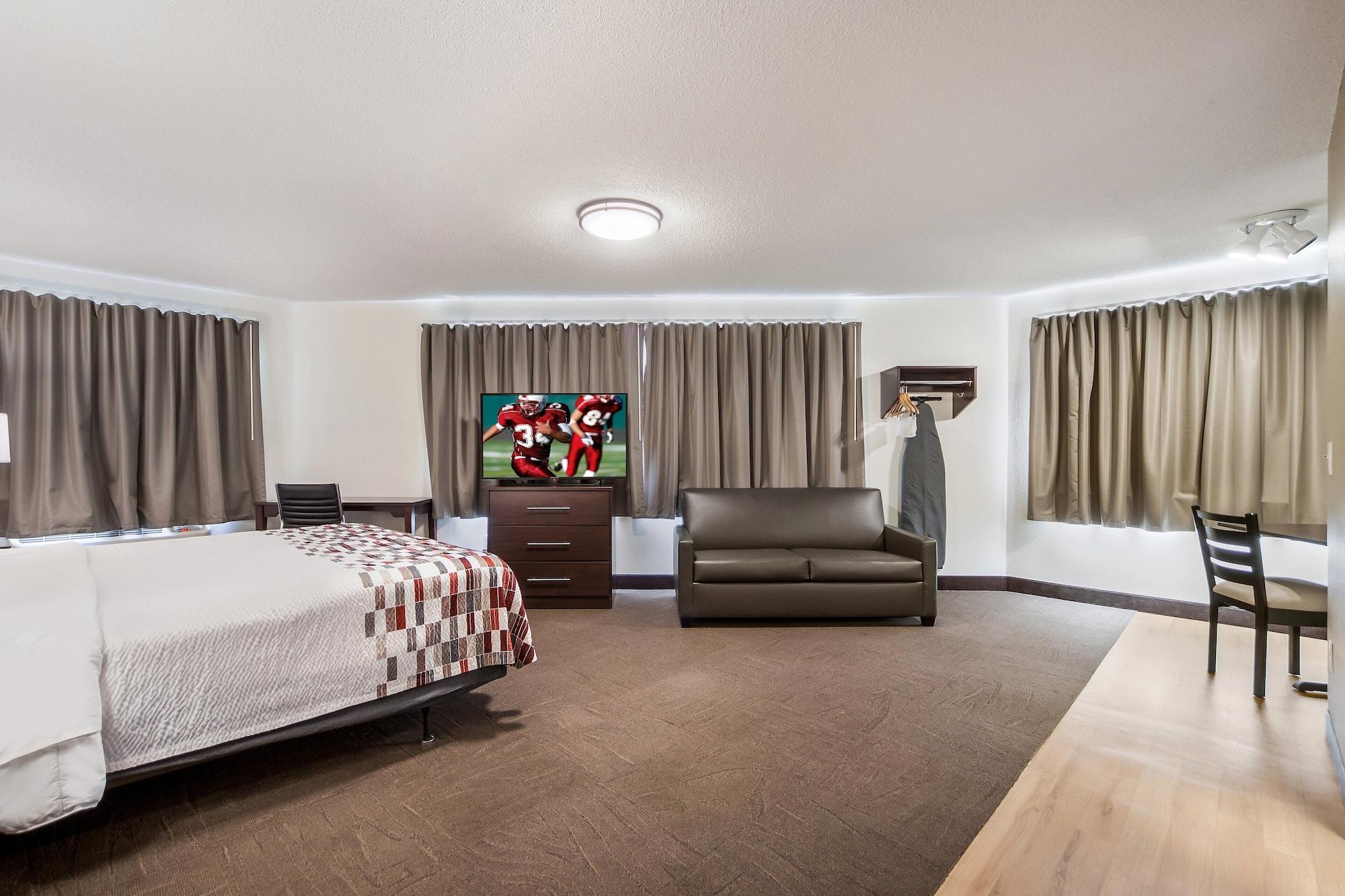 Red Roof Inn & Suites Omaha - קאונסיל בלאפס מראה חיצוני תמונה